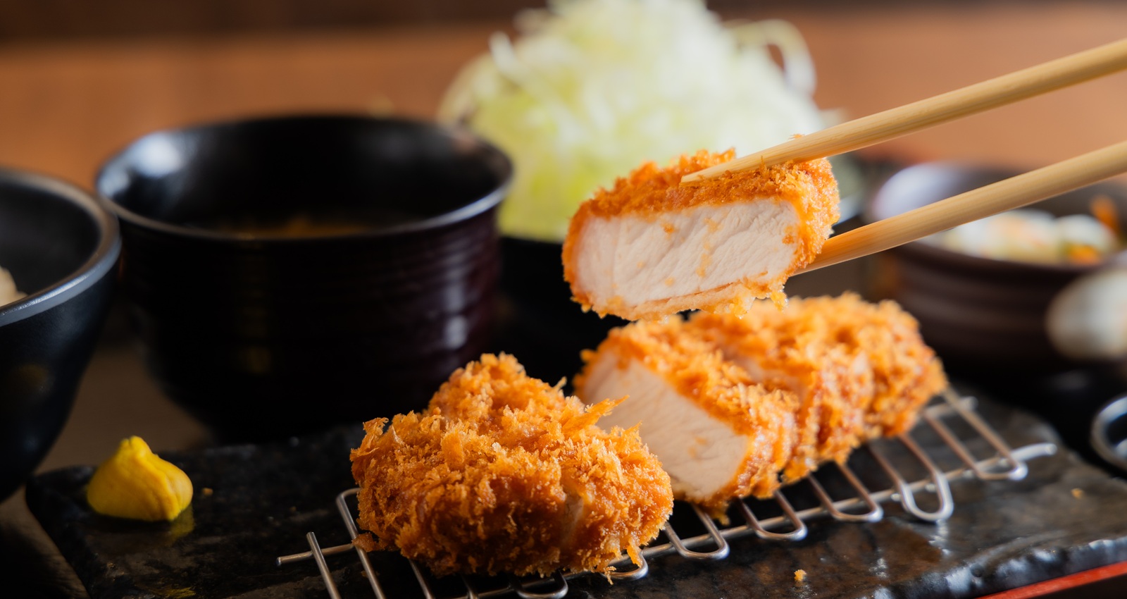 ブランド豚が深谷で味わえる！「とんかつ&ハンバーグ たくとみ」のこだわりを堪能