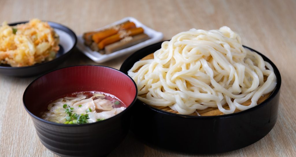 深谷・花園の人気うどん店「粉家」で食べる、打ちたて・茹でたてにこだわった絶品つけうどん