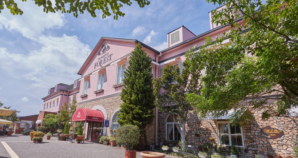 何度も訪れたくなるスイーツのテーマパーク「花園フォレスト」で、推しスイーツを見つけよう！